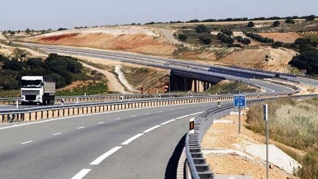 Primer paso para una Agenda extremeña de infraestructuras y transportes Primer paso para una Agenda extremeña de infraestructuras y transportes