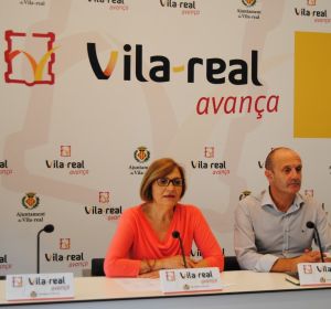 La regidora de Cultura Rosario Royo y el programador cultural, Tomás Ibañez en la presentació de la nova temporada a l´Auditori. La regidora de Cultura Rosario Royo y el programador cultural, Tomás Ibañez en la presentació de la nova temporada a l´Auditori.