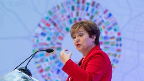 El FMI pide a Espa&ntilde;a que implemente una "flexibilidad salarial continua" y a acometer m&aacute;s reformas laborales