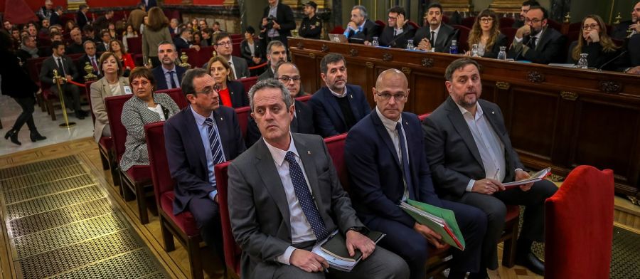 Los líderes independentistas sentados en el banquillo del Tribunal Supremo en el juicio del 'procés' Los líderes independentistas sentados en el banquillo del Tribunal Supremo en el juicio del 'procés'