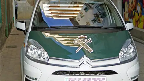 Imagen de un coche de la Guardia Civil Imagen de un coche de la Guardia Civil