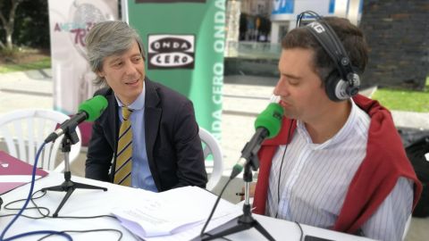 Carlos Pajares, Padre Meni