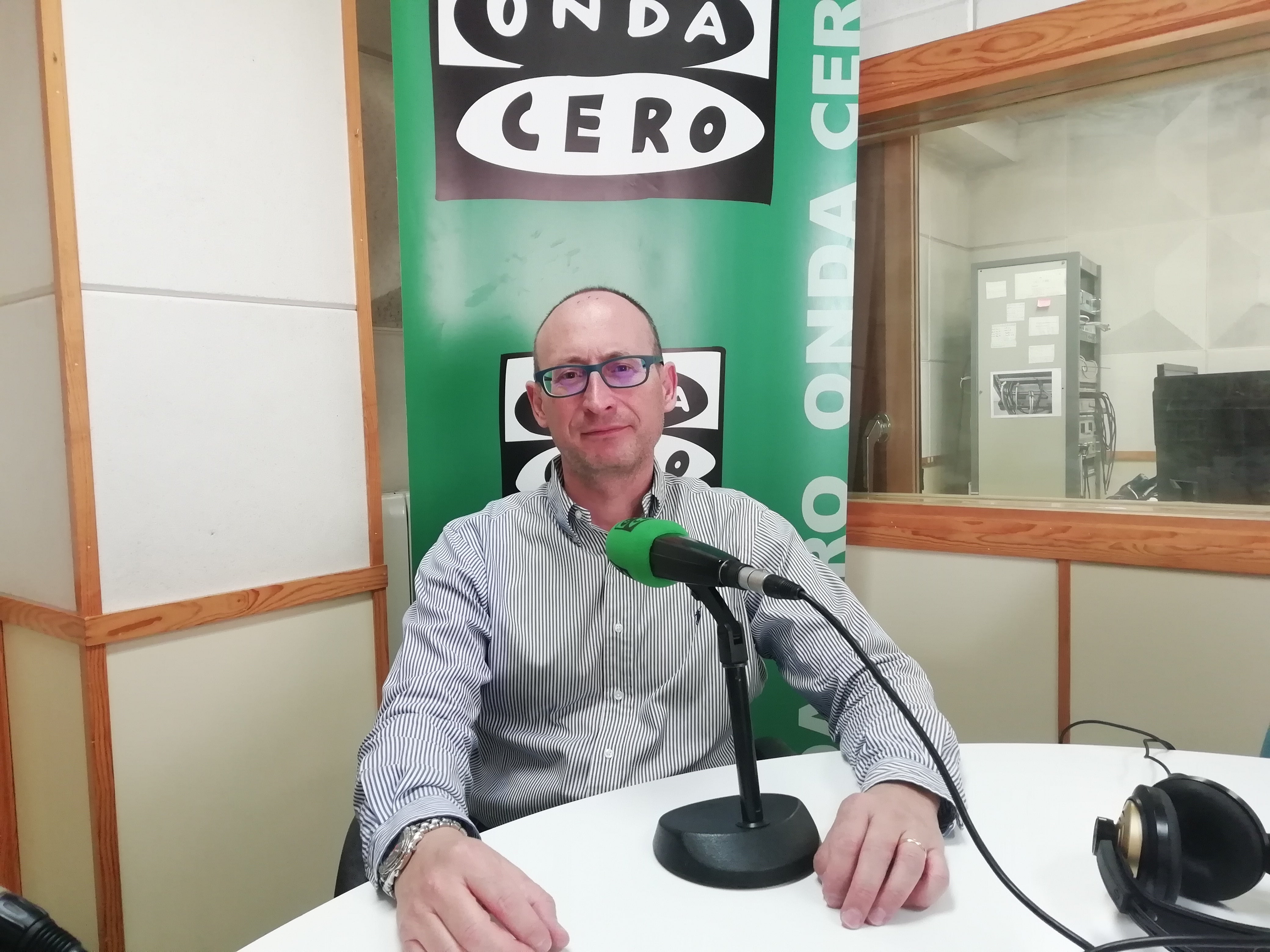 La UNED sigue trabajando con sus alumnos con las nuevas tecnologías La UNED sigue trabajando con sus alumnos con las nuevas tecnologías
