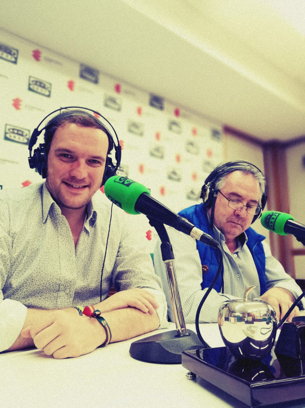 Hasta la Bola. Hasta la Bola.