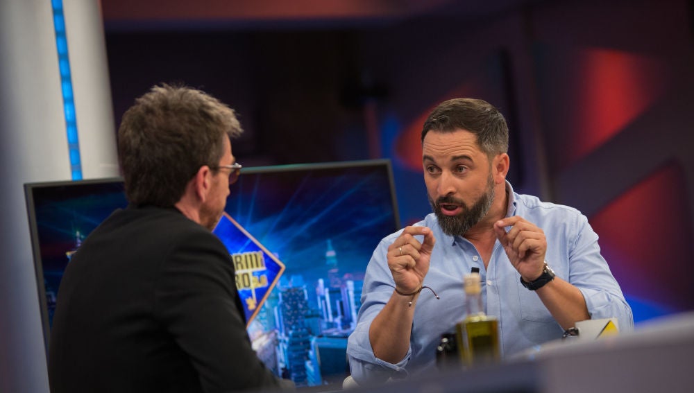 Abascal sobre el aborto: "Hay mujeres que dicen que el cuerpo es suyo, pero lo que llevan dentro no lo es" Abascal sobre el aborto: "Hay mujeres que dicen que el cuerpo es suyo, pero lo que llevan dentro no lo es"