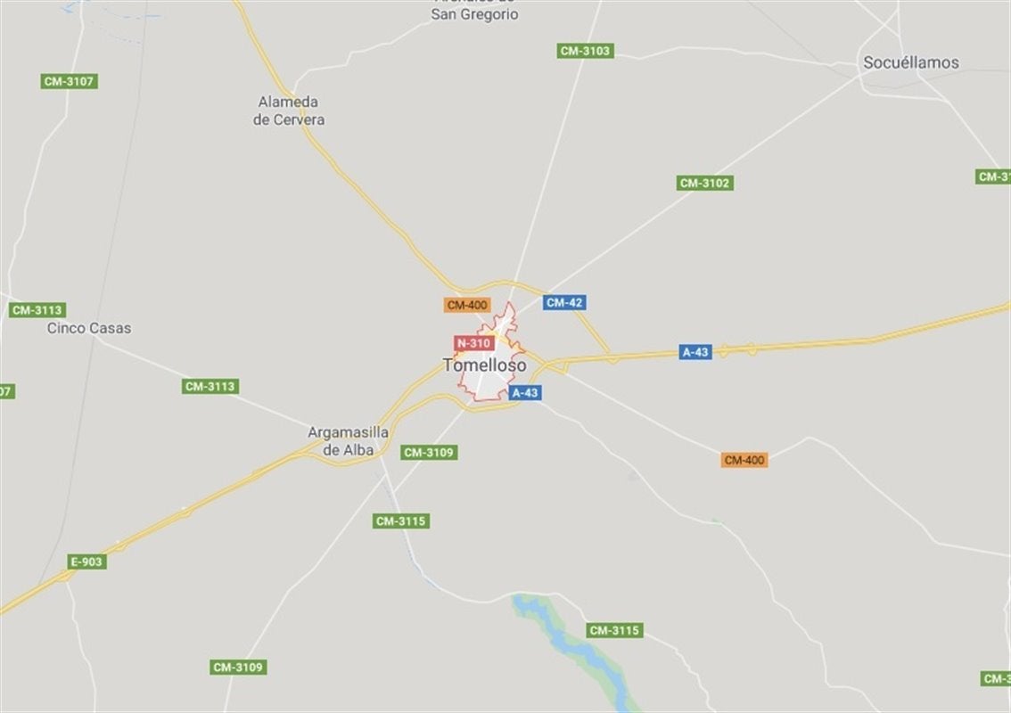 Muere un hombre en Tomelloso tras sufrir un desvanecimiento mientras conducía un tractor y chocar con un coche Muere un hombre en Tomelloso tras sufrir un desvanecimiento mientras conducía un tractor y chocar con un coche