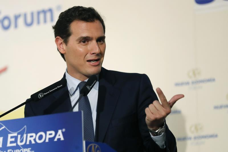 Rivera afirma que Sánchez no quiere respetar la justicia, sino indultar presos Rivera afirma que Sánchez no quiere respetar la justicia, sino indultar presos