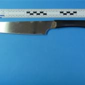 El cuchillo con el que la mujer ha agredido a su pareja sentimental. 