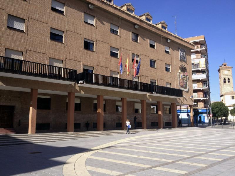 Denuncian robo de documentos del área de Urbanismo del Ayuntamiento de Móstoles Denuncian robo de documentos del área de Urbanismo del Ayuntamiento de Móstoles