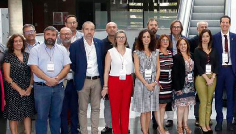 Integrantes de la Comisión Ejecutiva de la Federación Valenciana de Municipios y Provincias.