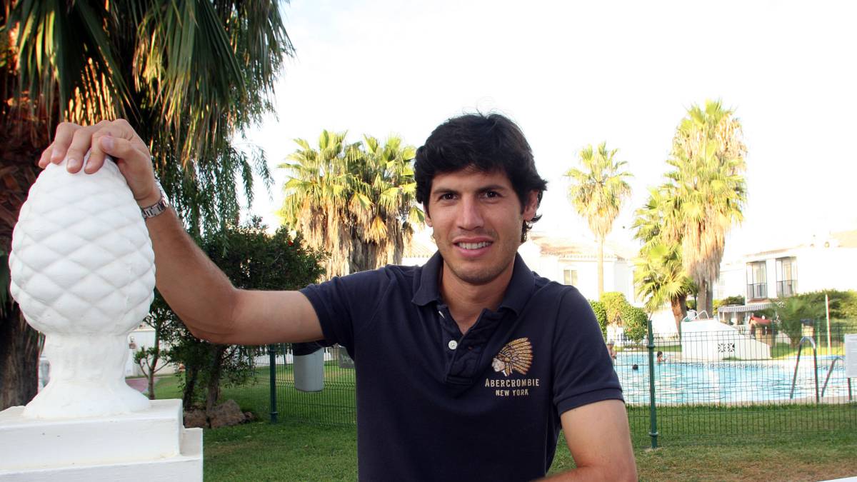 Albert Luque: "Jugué con Ramos en su debut y también en la primera patada en Primera División" Albert Luque: "Jugué con Ramos en su debut y también en la primera patada en Primera División"