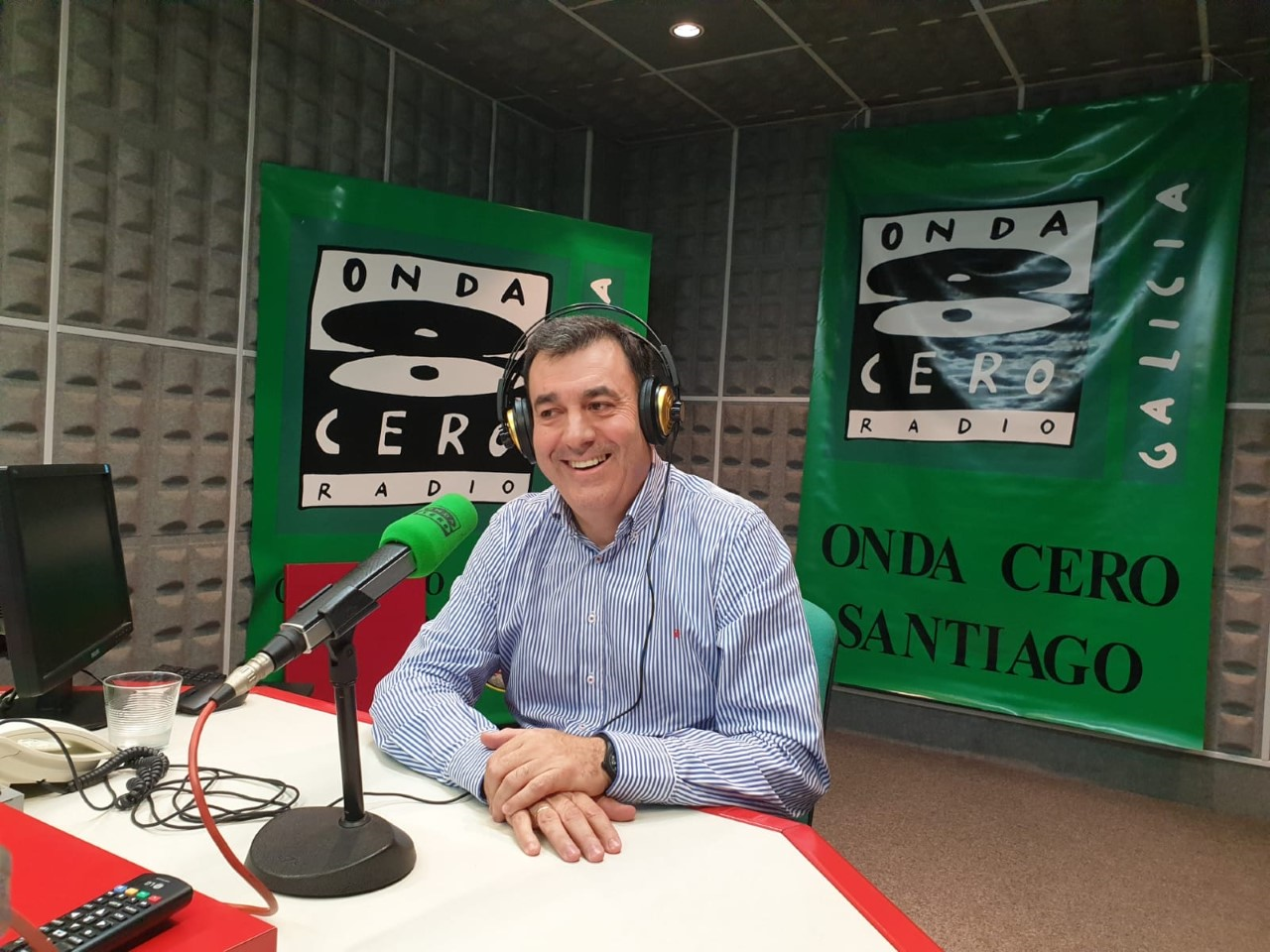 El conselleiro de Educación confirma que trabaja para adelantar la matriculación en Galicia El conselleiro de Educación confirma que trabaja para adelantar la matriculación en Galicia