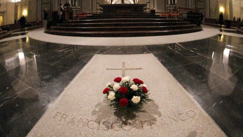 LaSexta Noticias Fin de Semana (13-10-19) El Gobierno apunta al 21 o 22 de octubre como fecha para exhumar a Franco del Valle de los Ca&iacute;dos