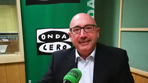 Eduardo Ruíz Comentarista de Onda Cero Granada