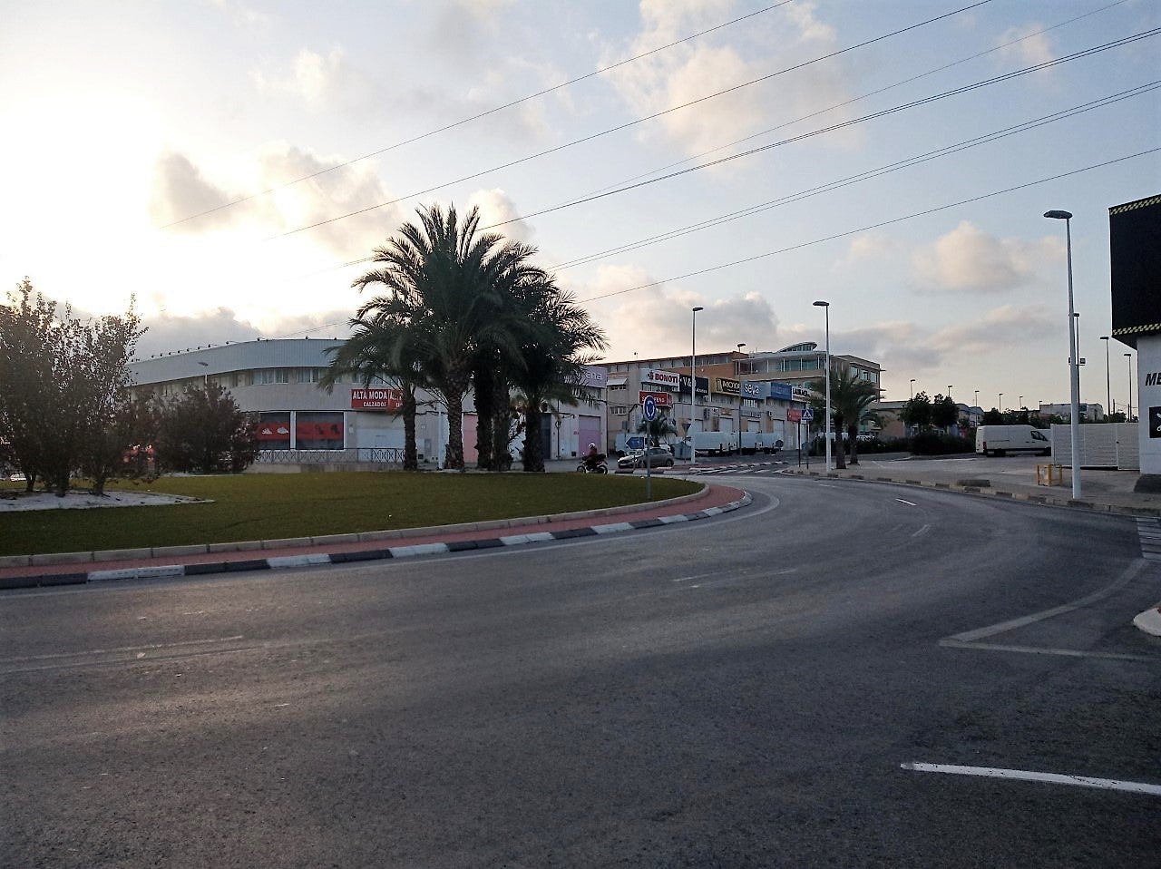 Elche, Crevillent y Santa Pola traspasan el ecuador de junio con temperaturas suaves Elche, Crevillent y Santa Pola traspasan el ecuador de junio con temperaturas suaves