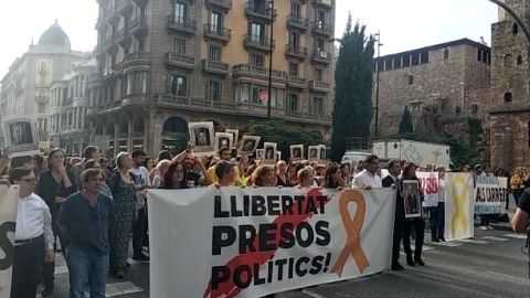 Protestas en Via Laietana tras conocerse la sentencia del proc&eacute;s