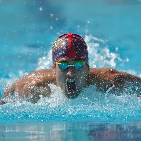 El nadador ilicitano Luis Paredes Marco.