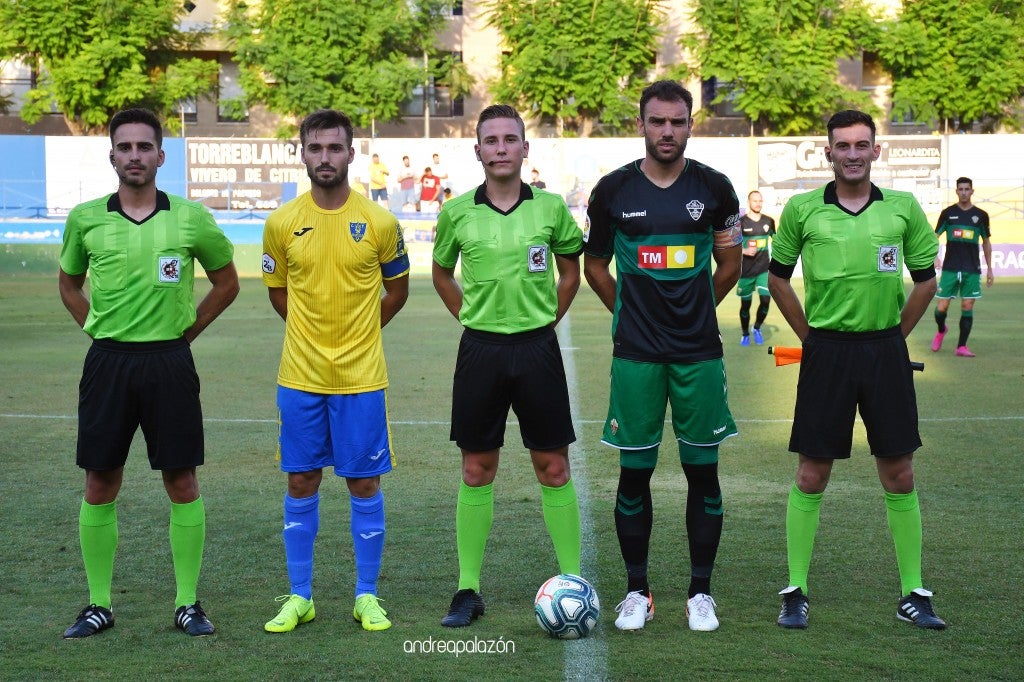 El Festa d'Elx corre riesgo de romper con su tradición El Festa d'Elx corre riesgo de romper con su tradición