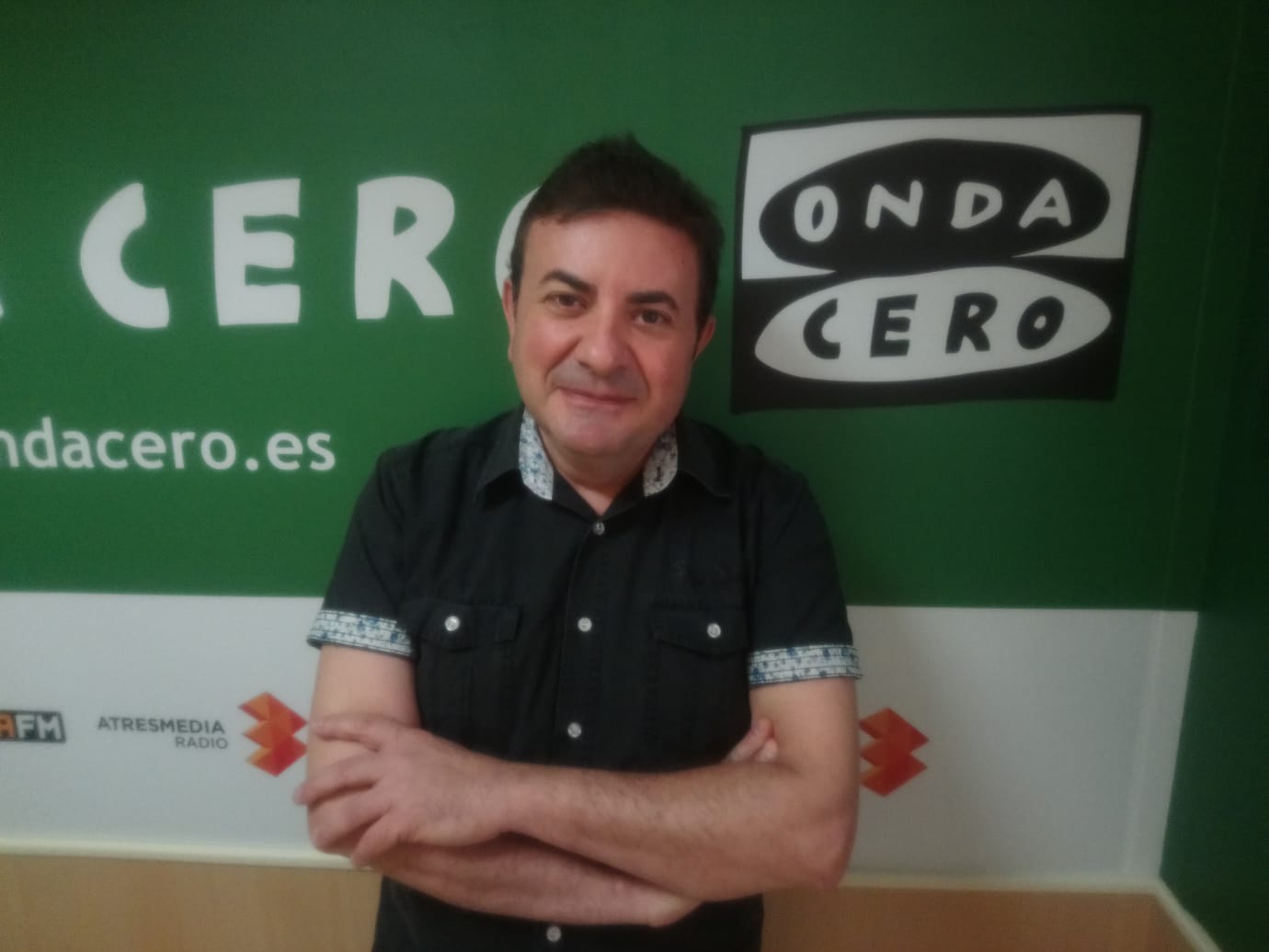 El ilicitano Jose Tovar presenta su novela 'Contra el espejo' El ilicitano Jose Tovar presenta su novela 'Contra el espejo'