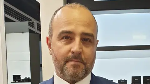 Luis Aleixandre, candidato al Premio Planeta 2019. Luis Aleixandre, candidato al Premio Planeta 2019.
