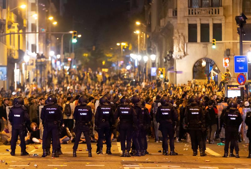 El SUP denuncia el apoyo del PSC a la iniciativa de ERC de trasladar la comisaría de Policía de Vía Laietana El SUP denuncia el apoyo del PSC a la iniciativa de ERC de trasladar la comisaría de Policía de Vía Laietana