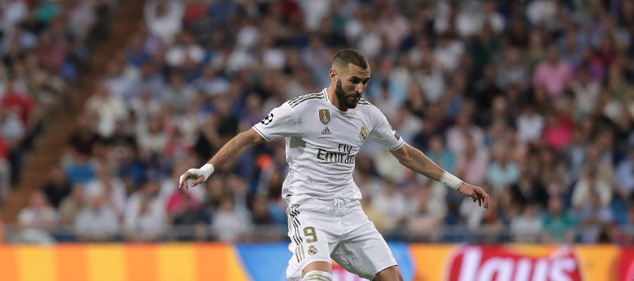 Karim Benzema durante un partido Karim Benzema durante un partido