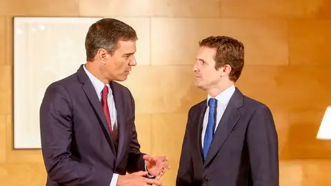 Pedro Sánchez y Pablo Casado se reunirán a las 12:00 en Moncloa Pedro Sánchez y Pablo Casado se reunirán a las 12:00 en Moncloa