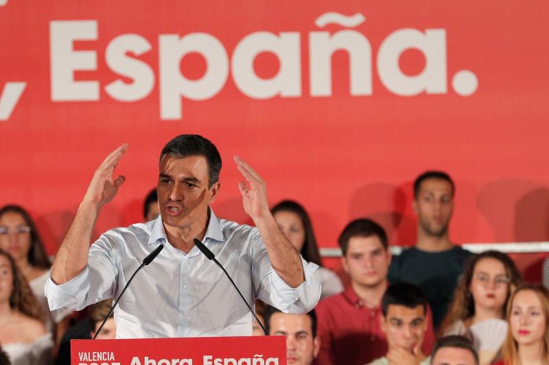 Las preguntas de Rubén Amón: ¿Se presentará Sáchez como el único presidente posible o se obstinará en advertir del miedo a la ultraderecha? Las preguntas de Rubén Amón: ¿Se presentará Sáchez como el único presidente posible o se obstinará en advertir del miedo a la ultraderecha?