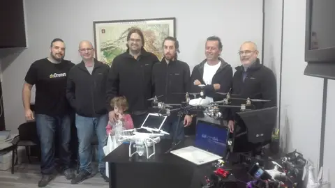 Miembros del nuevo club de vuelo DronBox de Ciudad Real Miembros del nuevo club de vuelo DronBox de Ciudad Real