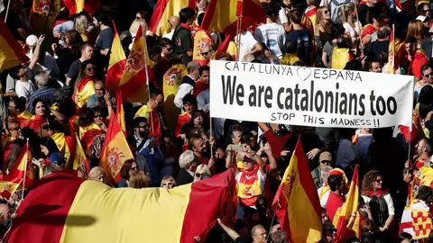 Manifestación constitucionalista en Barcelona por la unidad de España y la convivencia Manifestación constitucionalista en Barcelona por la unidad de España y la convivencia