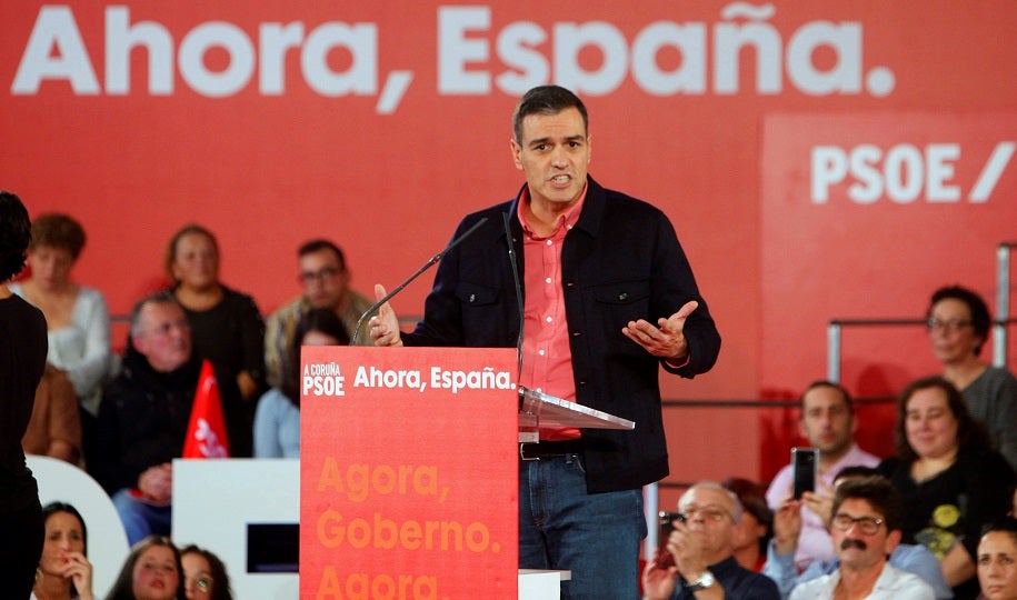 Los fiscales responden a Sánchez y reivindican su independencia: "No cumplimos órdenes del Gobierno" Los fiscales responden a Sánchez y reivindican su independencia: "No cumplimos órdenes del Gobierno"