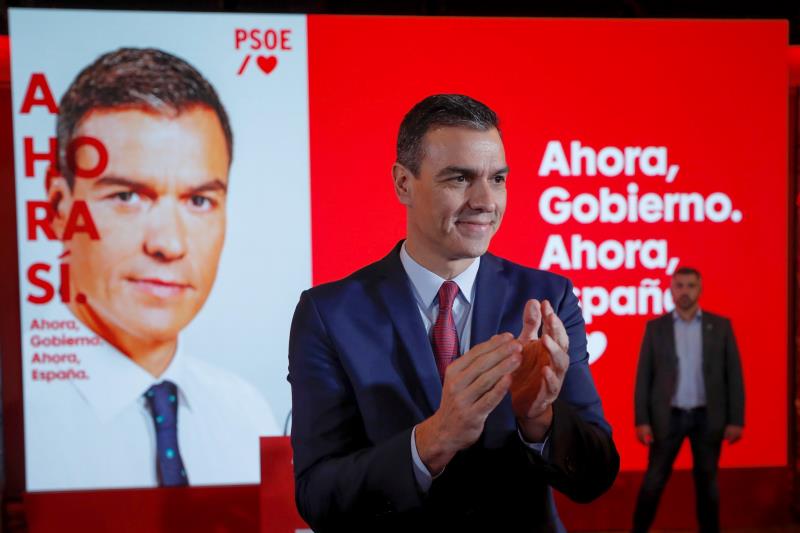 Tertulia: "El PSOE espera ilusionado el nuevo CIS" Tertulia: "El PSOE espera ilusionado el nuevo CIS"