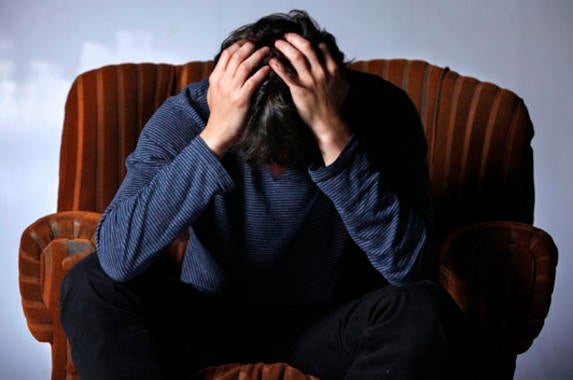 Una madre escribe una desgarradora carta tras el suicidio de su hijo de 14 años: "Hemos sido víctimas de la infravaloración de la salud mental" Una madre escribe una desgarradora carta tras el suicidio de su hijo de 14 años: "Hemos sido víctimas de la infravaloración de la salud mental"