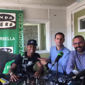 Paulo Vítor con Julio Rodríguez