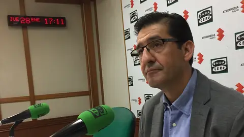 José Manuel Caballero en los estudios de Onda Cero Ciudad Real José Manuel Caballero en los estudios de Onda Cero Ciudad Real