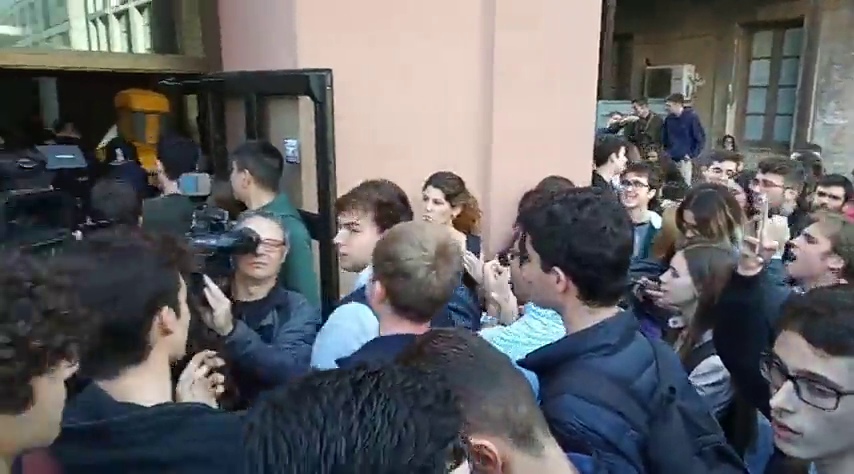 Jordi Salvadó: "Hemos vivido un episodio negro, nos han insultado y amenazado" Jordi Salvadó: "Hemos vivido un episodio negro, nos han insultado y amenazado"