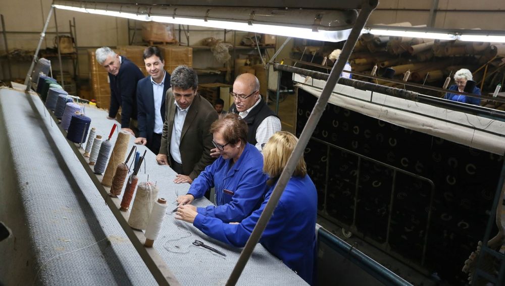El presidente de la Diputación de Alicante en la fábrica Imperial de Crevillent.