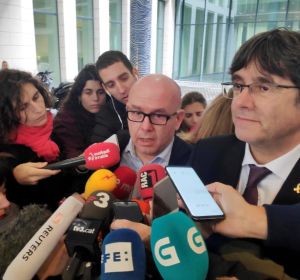 El abogado Gonzalo Boye con Carles Puigdemont El abogado Gonzalo Boye con Carles Puigdemont