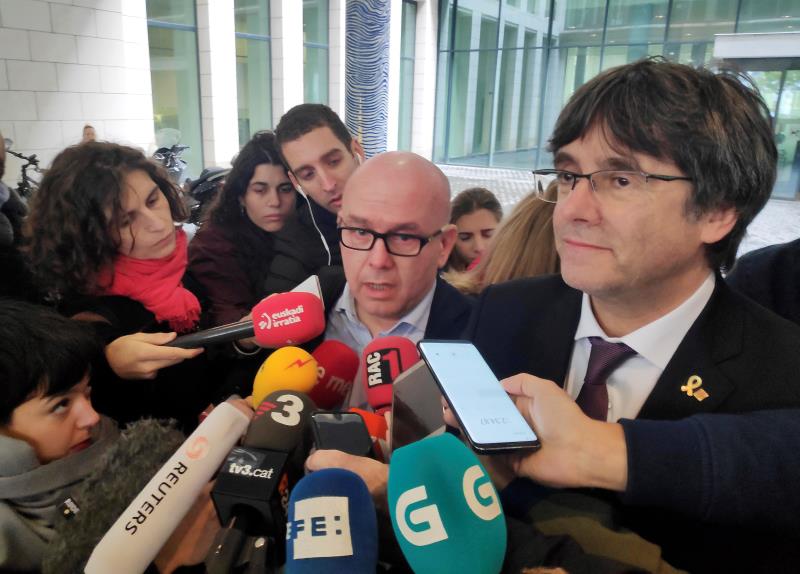El abogado de Puigdemont dice que las palabras de Calvo en Más de uno "demuestran que no hay separación de poderes en España" El abogado de Puigdemont dice que las palabras de Calvo en Más de uno "demuestran que no hay separación de poderes en España"