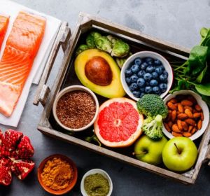 Real food: qué es la comida real y por qué evitar los ultraprocesados Real food: qué es la comida real y por qué evitar los ultraprocesados
