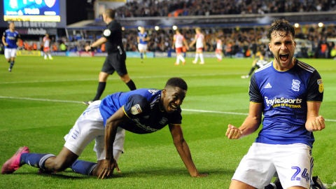 &Aacute;lvaro Gim&eacute;nez celebra un gol con el Birmingham City