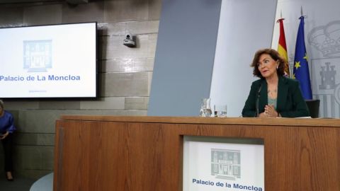 La vicepresidenta del Gobierno en funciones, Carmen Calvo, tras el Consejo de Ministros