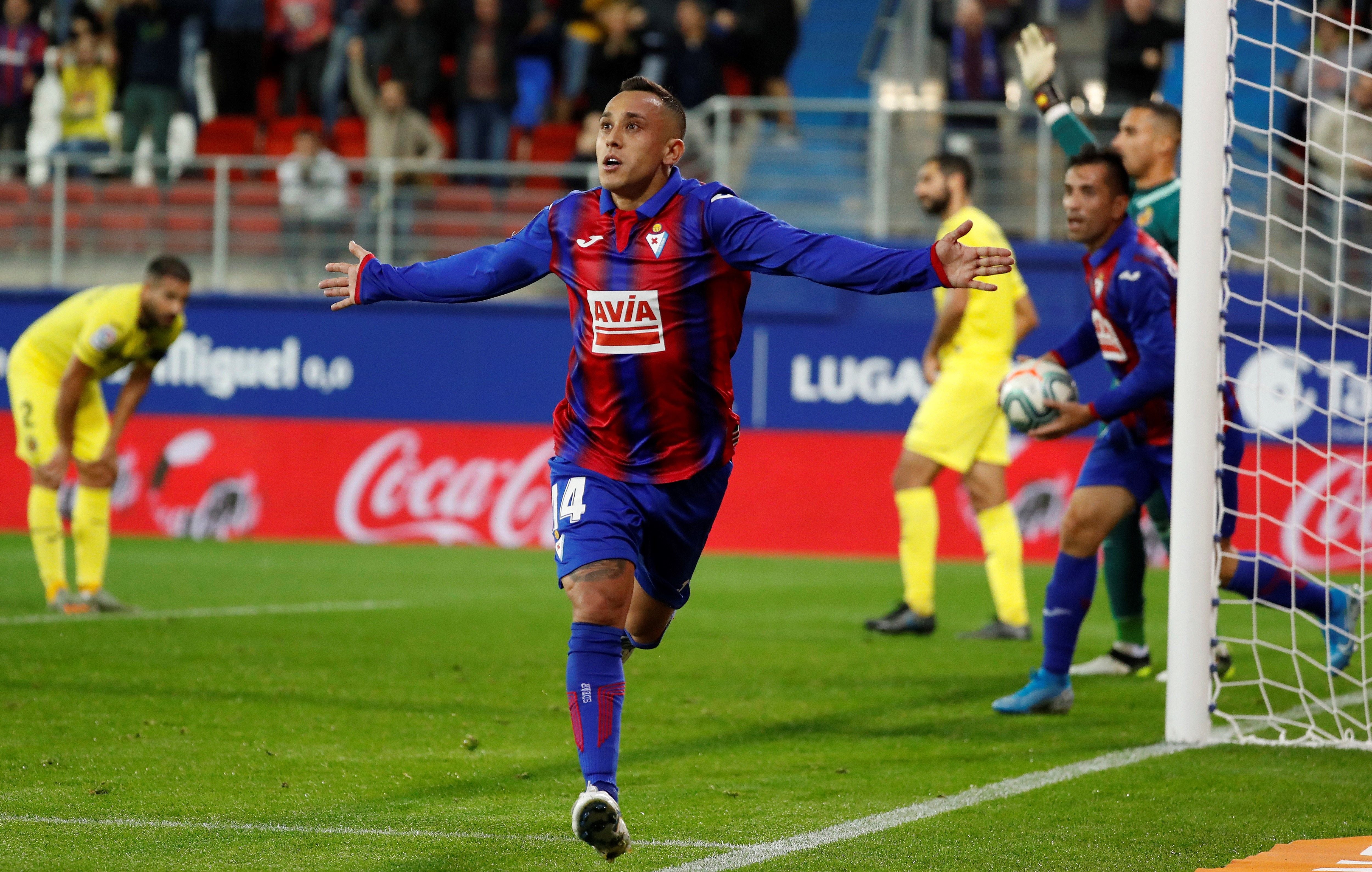 Un efectivo Getafe acerca al Eibar al abismo Un efectivo Getafe acerca al Eibar al abismo