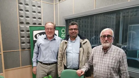 Vicente Pérez, Pedro Lucas y José Luis Muñoz, la tertulia de Onda Cero Cuenca Vicente Pérez, Pedro Lucas y José Luis Muñoz, la tertulia de Onda Cero Cuenca