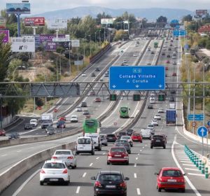 Autovía A-6 en Madrid, a la altura de Collado Villalba Autovía A-6 en Madrid, a la altura de Collado Villalba