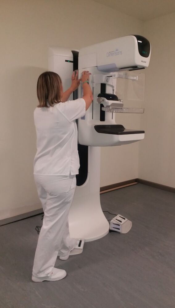 Nuevo mamógrafo en el Hospital General Universitario de Elche.
