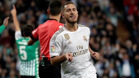 Eden Hazard, ante el Betis