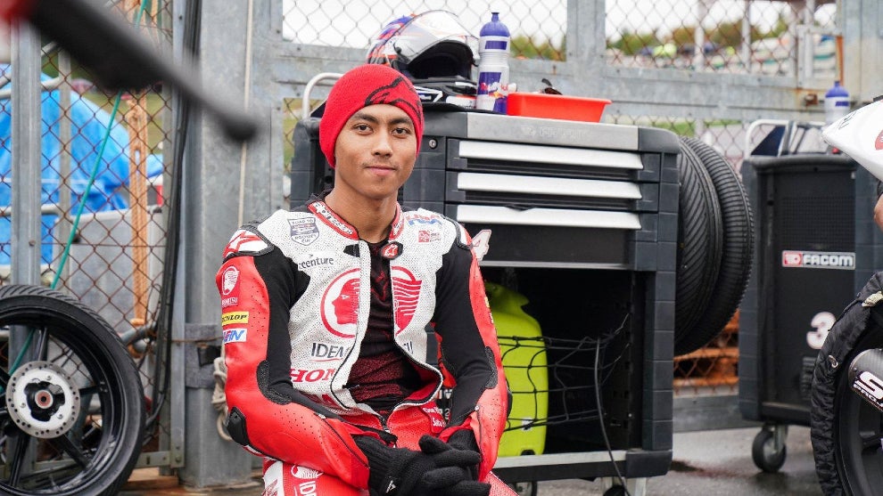 Tragedia en la Asian Talent Cup: Muere Afridza Munandar, piloto indonesio, tras un grave accidente Tragedia en la Asian Talent Cup: Muere Afridza Munandar, piloto indonesio, tras un grave accidente