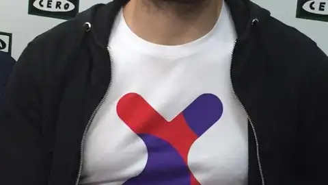 Andrés Moreno, en los estudios de Onda Cero Ciudad Real Andrés Moreno, en los estudios de Onda Cero Ciudad Real