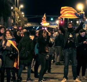 Los CDR convocan una cacerolada frente al Hotel Juan Carlos I para protestar por la visita del rey a Barcelona Los CDR convocan una cacerolada frente al Hotel Juan Carlos I para protestar por la visita del rey a Barcelona